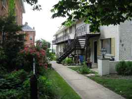 featured image of 691 S Front St