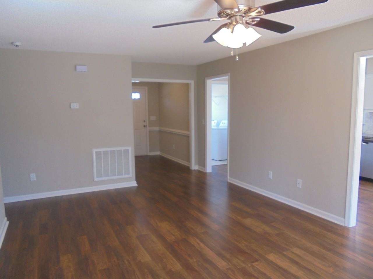 523 Apple Ridge Rd - Photo 3 of 14