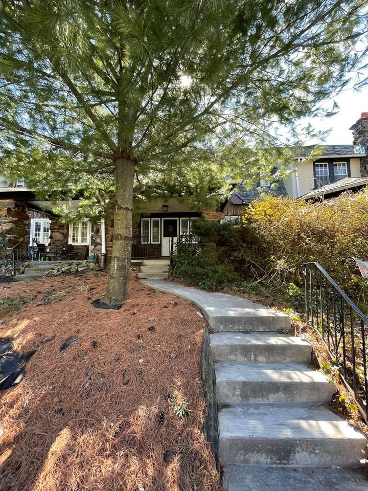 156 Stoneway Ln - Photo 2 of 25