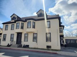 featured image of 145 E North Ave