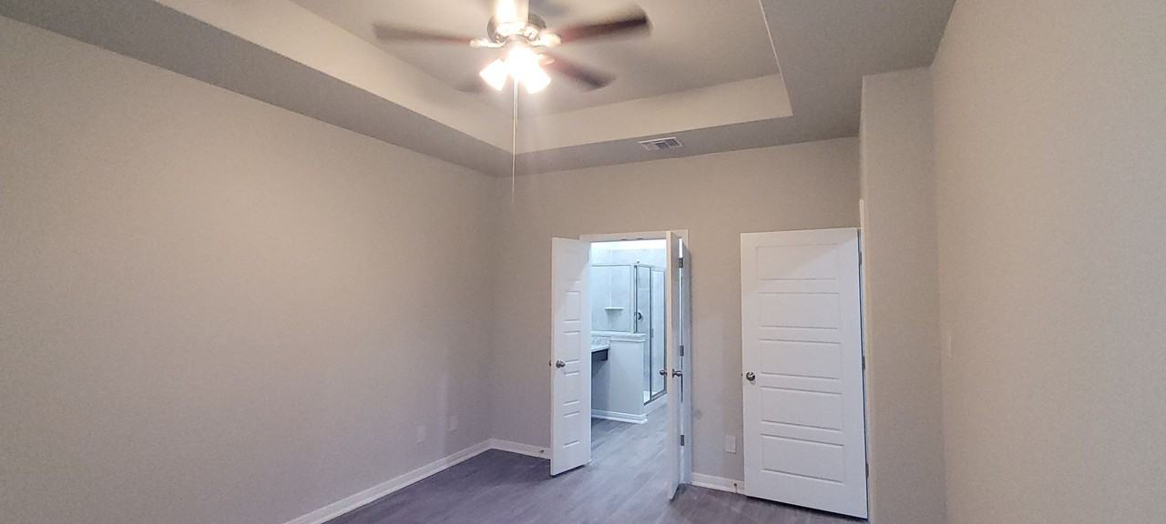 326 Caleb Ct - Photo 6 of 15