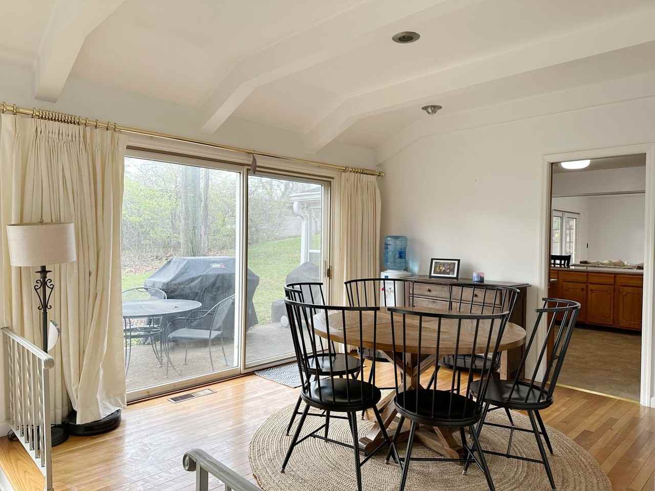 124 Mohican Pl - Photo 3 of 14