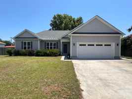 featured image of 6712 Kenmore Dr