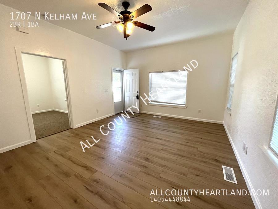 1707 N Kelham Ave - Photo 2 of 18