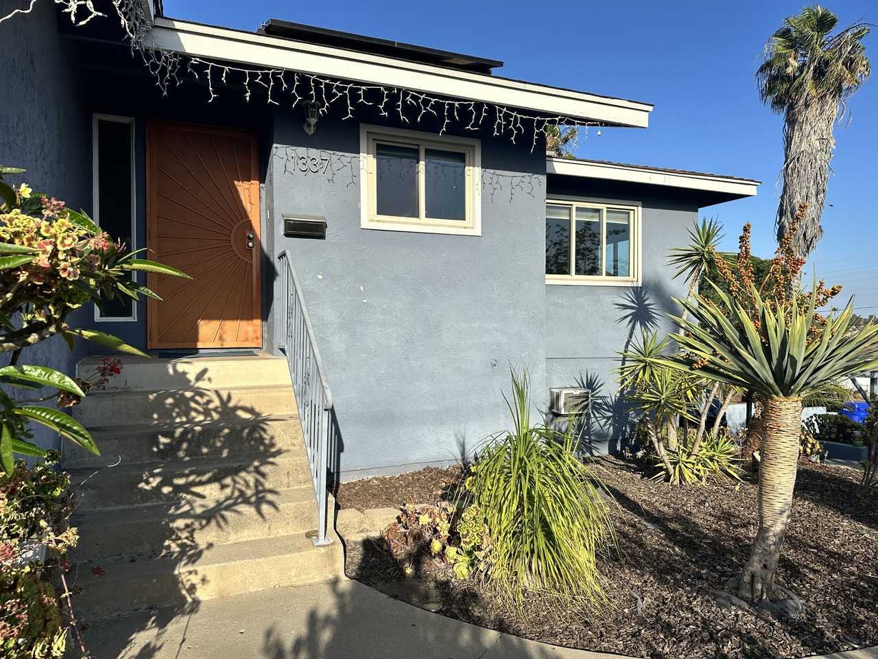 1337 Taft St #NA - Photo 3 of 49