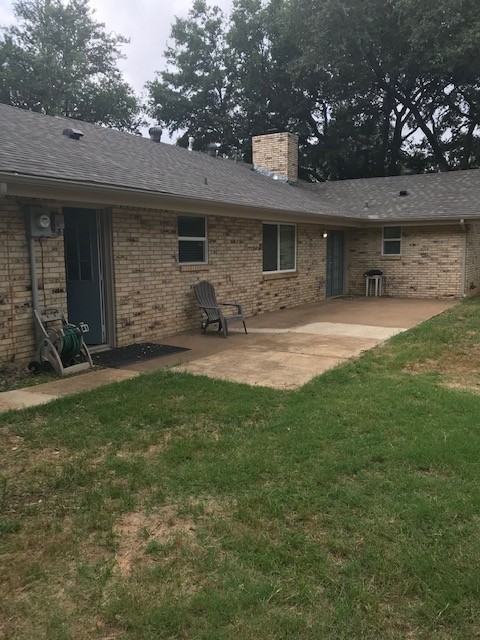 2902 Stratford Ct #NA - Photo 2 of 10