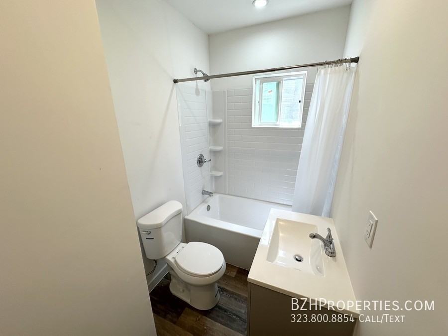 432 South Saint Louis Street #438 - Photo 5 of 6