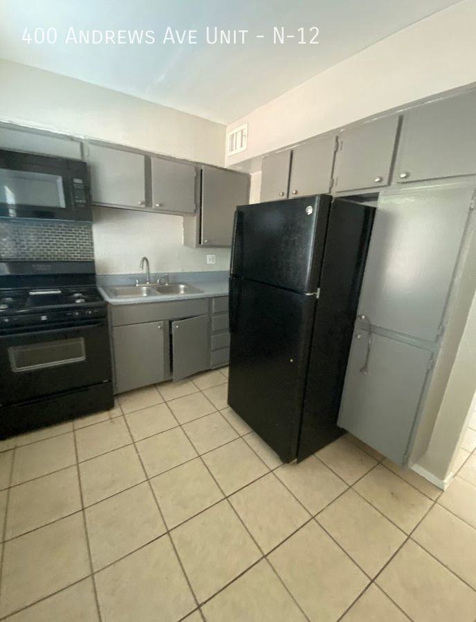 400 Andrews Ave #N12