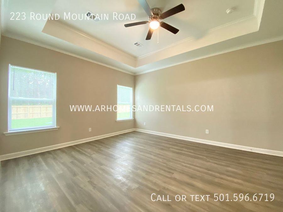 223 Round Mountain Rd - Photo 2 of 10