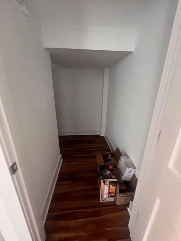 304 Indian Dr #B - Photo 3 of 7