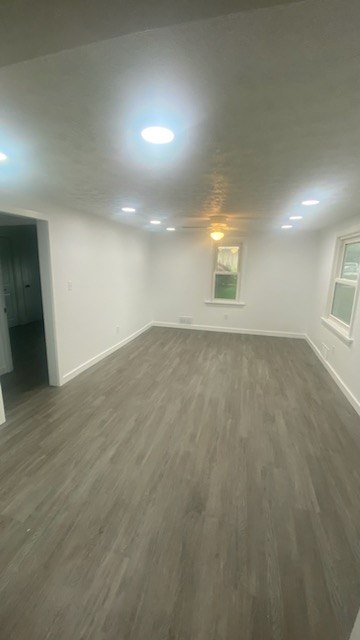6208 Parkwood Rd - Photo 2 of 19