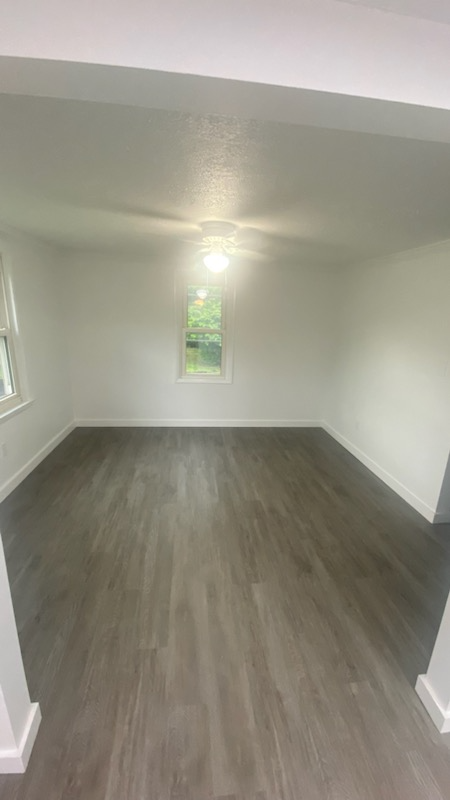 6208 Parkwood Rd - Photo 3 of 19