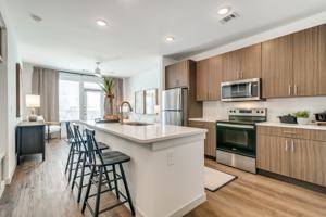 featured image of 1300 N Gateway Blvd