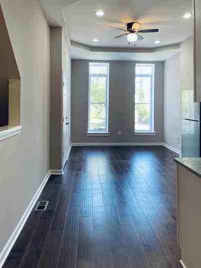 417 East Lafayette Avenue - Photo 2 of 43