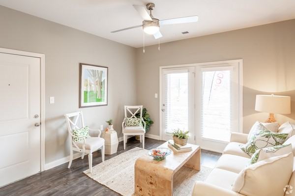 Finish Line Apartments - Photo 6 of 41