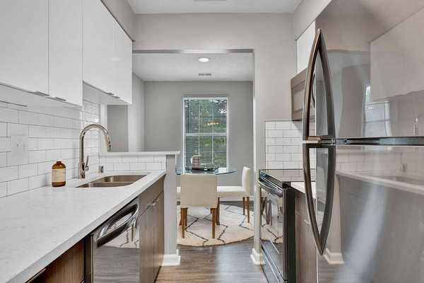 Shillito Park Apartments - Photo 5 of 50