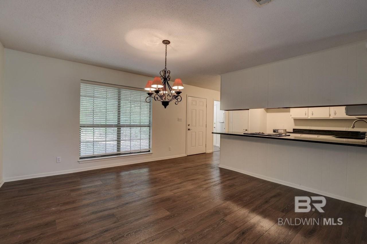 7269 Charbon Dr - Photo 6 of 19