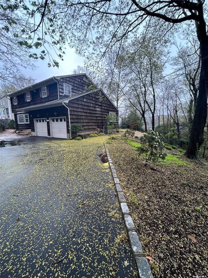 216 Mill Dam Rd - Photo 2 of 20