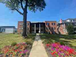 featured image of 730 Main St