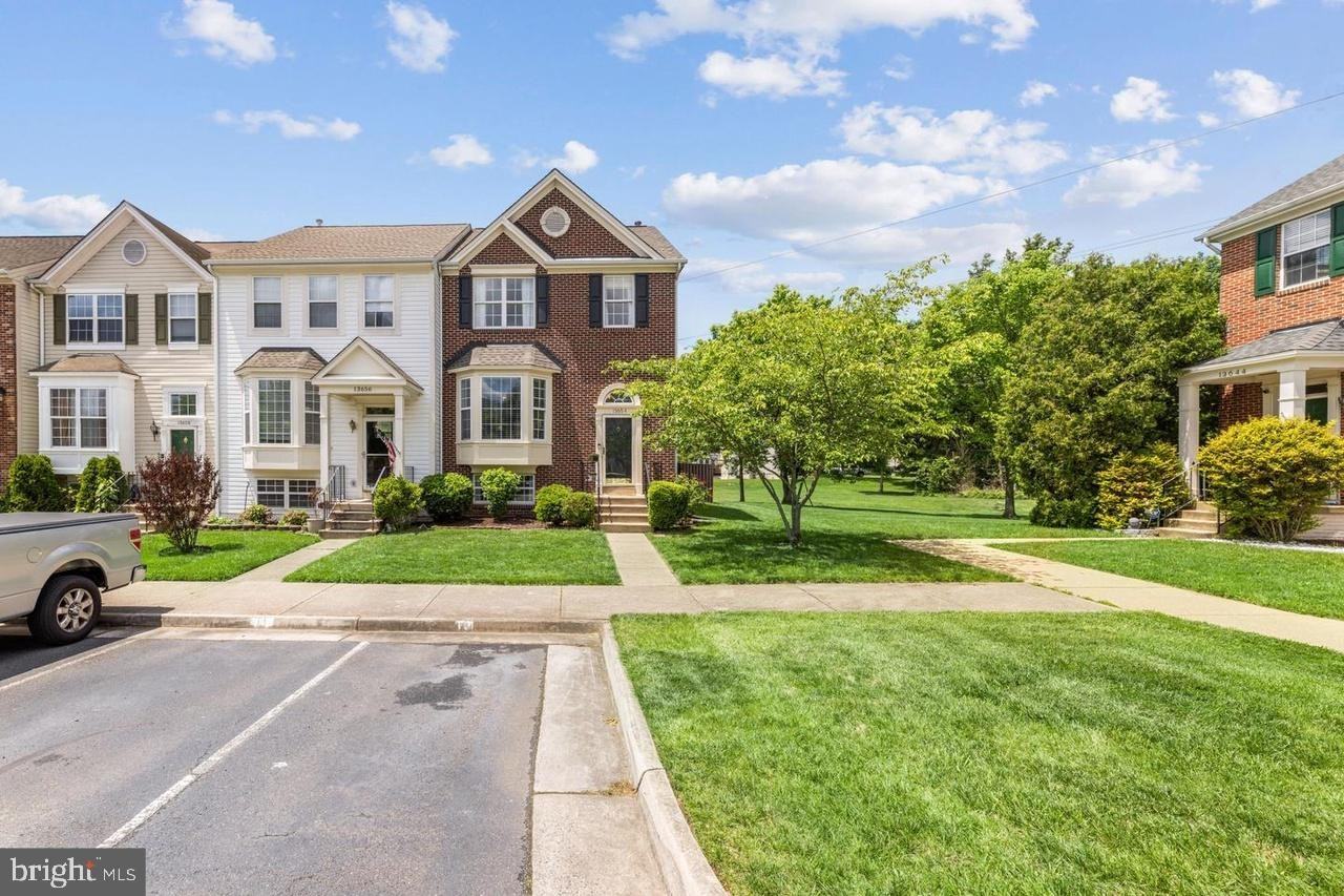 13654 Shire Pl, Linton Hall, VA 20155 4 Bedroom House for 3,000/month