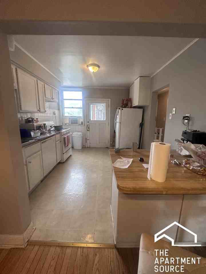 3930 N Keeler Ave #3A - Photo 3 of 16
