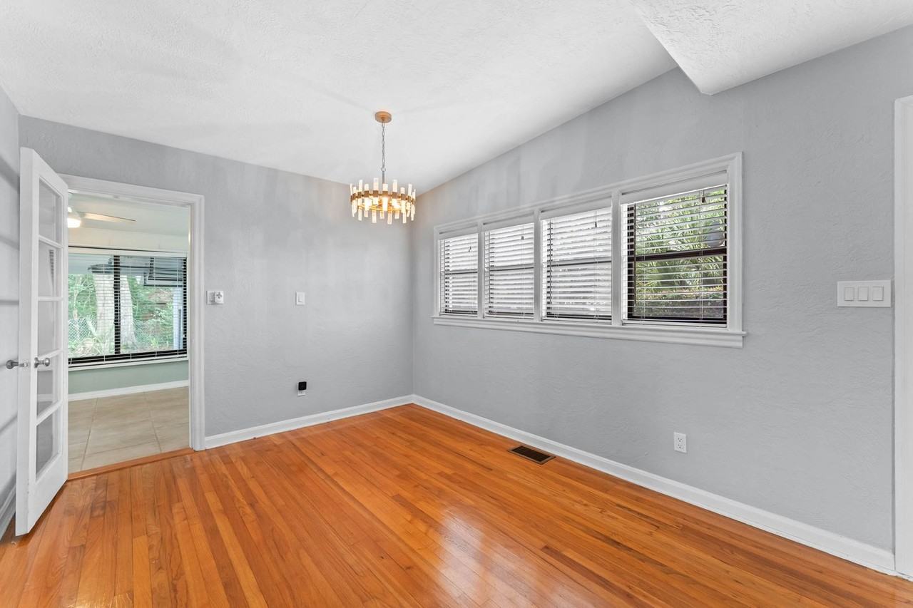 2603 Virginia Dr - Photo 3 of 18