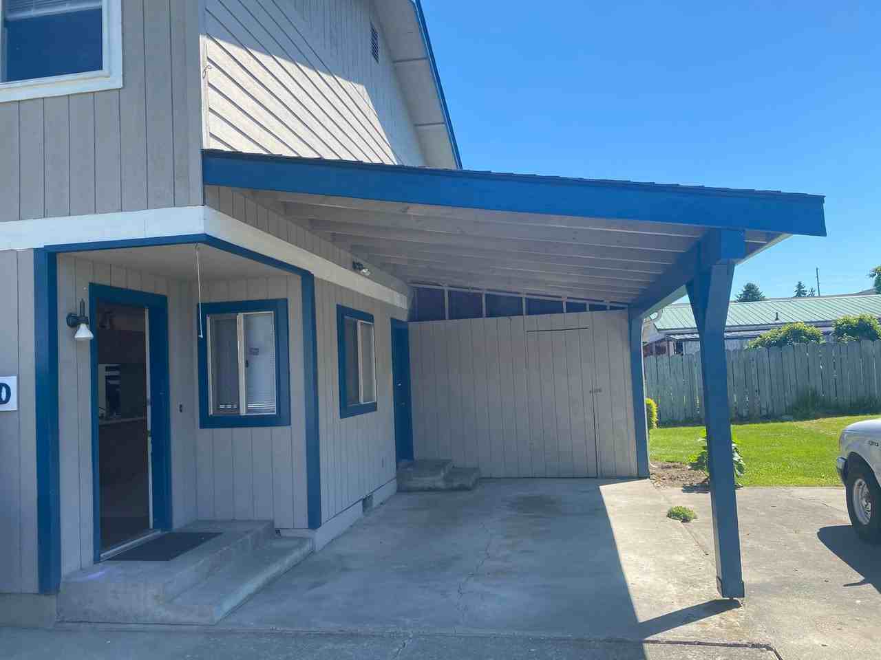 Forbes Four Plex - Photo 2 of 6