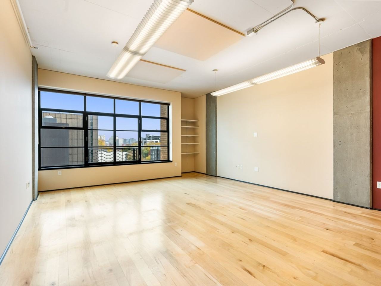 420 Nw 11th Ave #802 - Photo 2 of 32