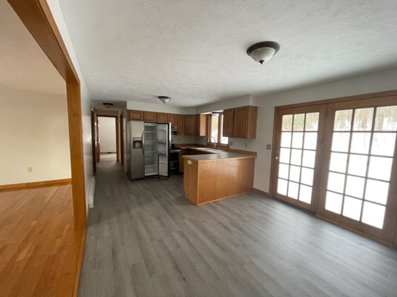 31 King St - Photo 2 of 26