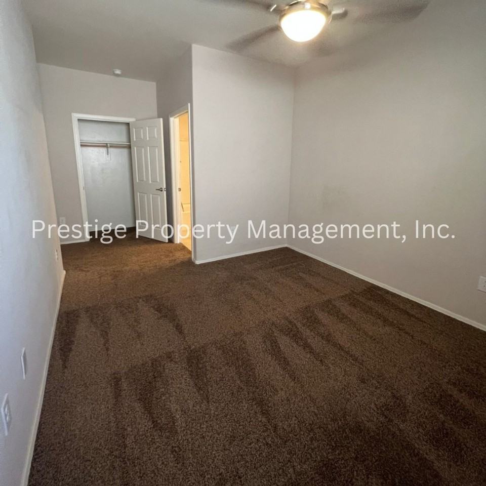 9059 W Old Agave Trl - Photo 7 of 19