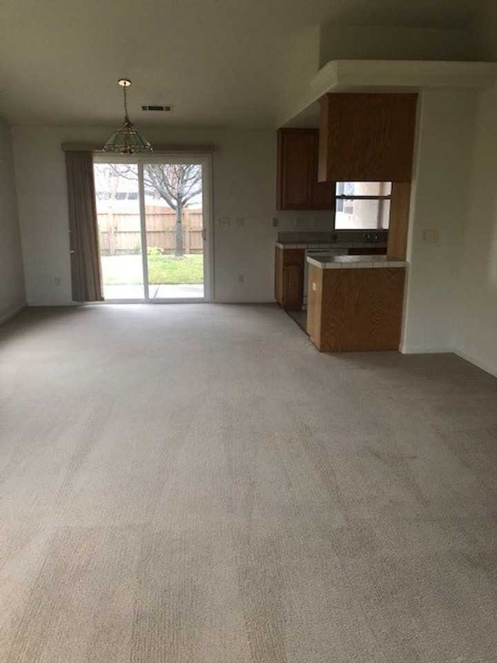 378 Bountiful Path - Photo 2 of 22