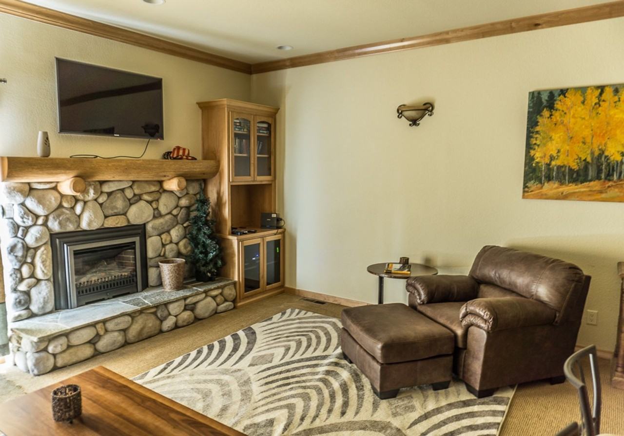 807 Alder Ave #19 - Photo 2 of 16