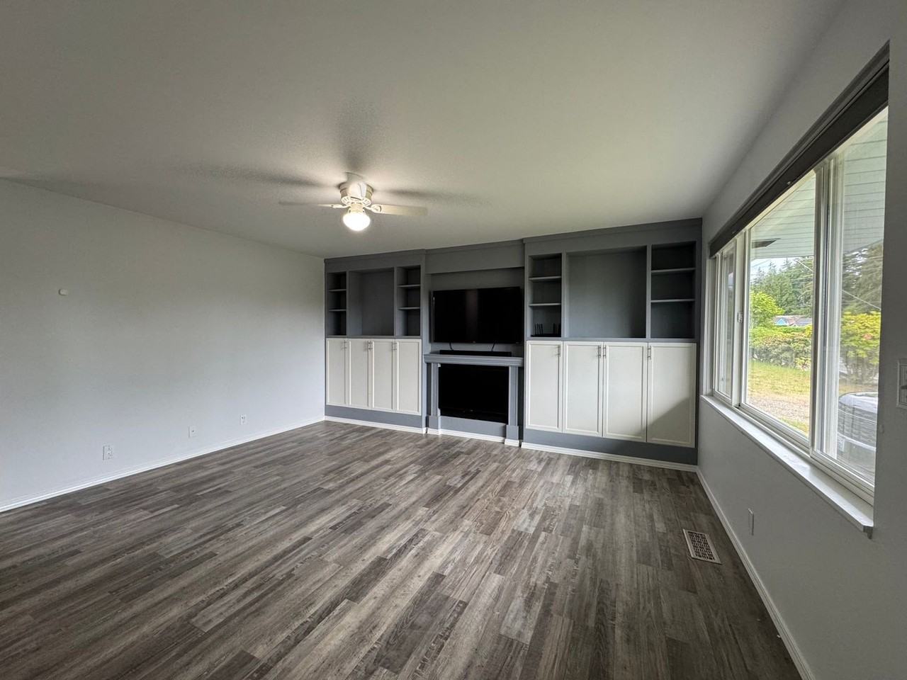 5127 244th St Sw - Photo 3 of 18