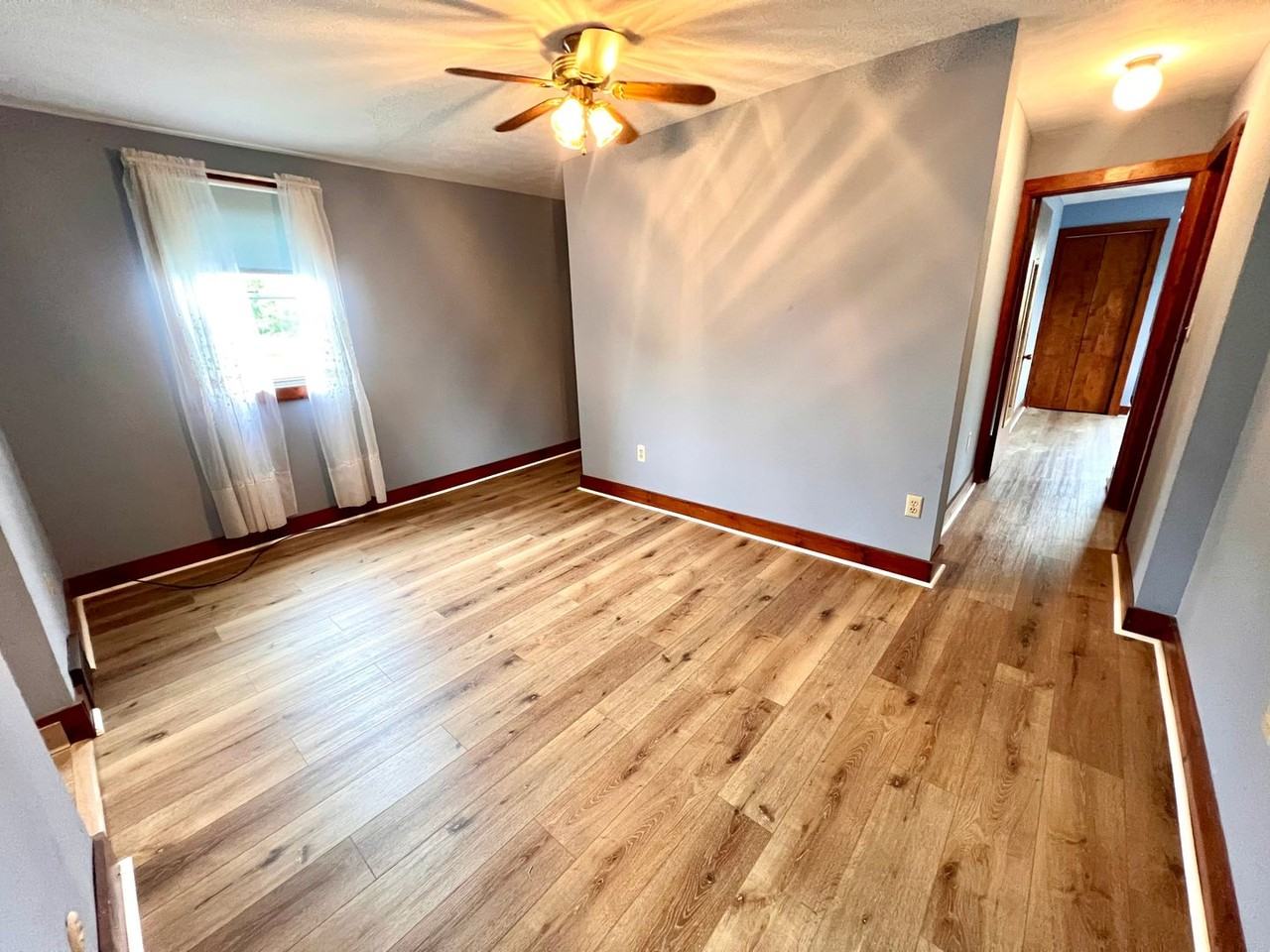 99 12th St - Photo 2 of 30