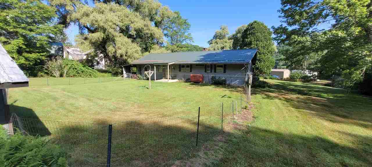 203 Church Hollow Rd - Photo 6 of 25