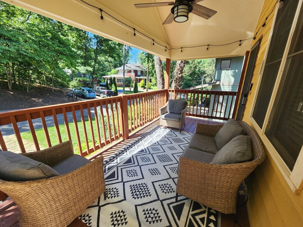 27 Houston Street - Photo 7 of 42