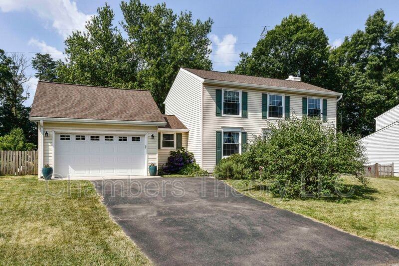 123 S Dickenson Ave - Photo 2 of 36