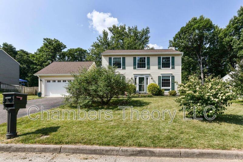 123 S Dickenson Ave - Photo 4 of 36