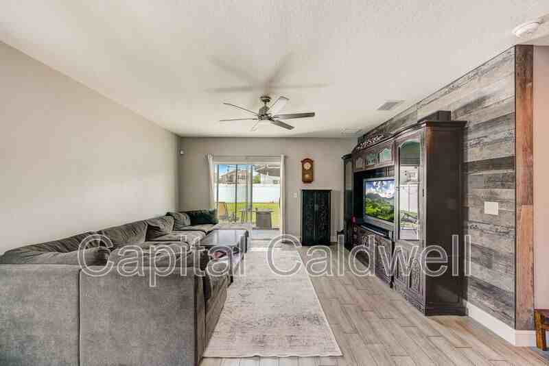 10237 Mangrove Well Rd - Photo 6 of 14