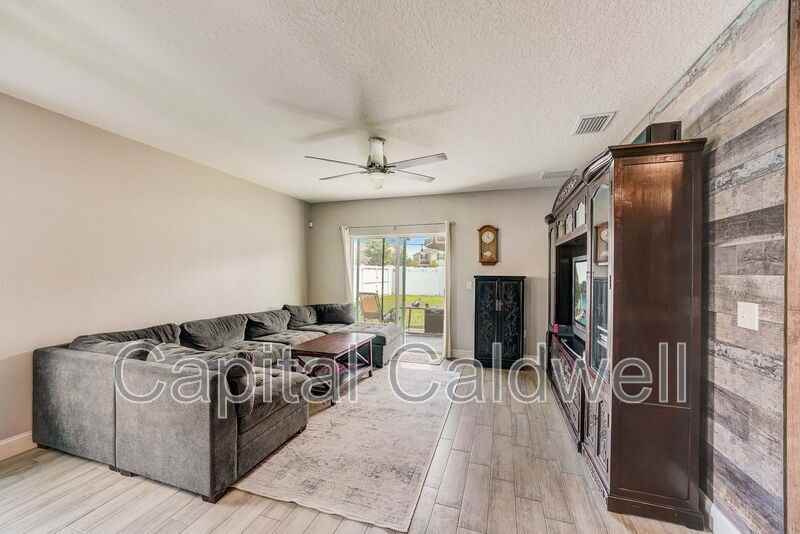 10237 Mangrove Well Rd - Photo 7 of 14