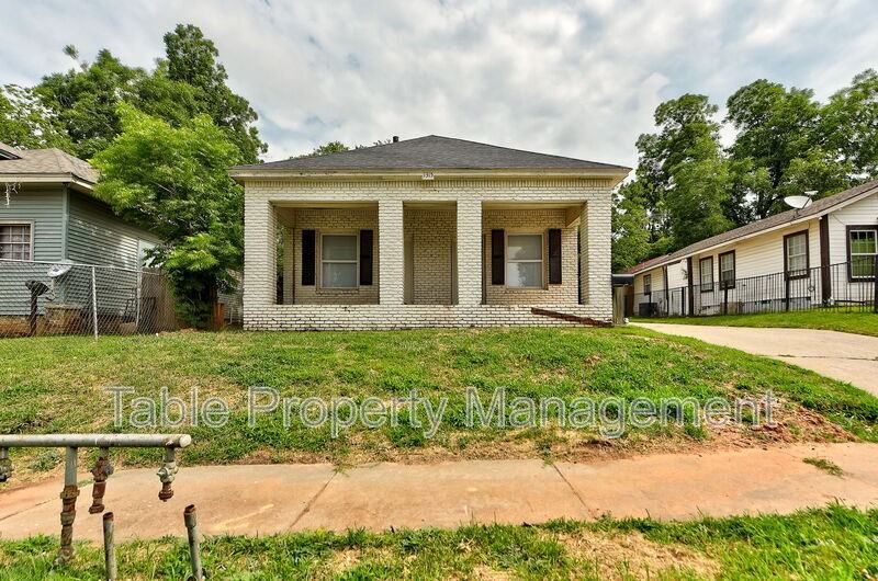 1315 Nw 7th St - Photo 2 of 32