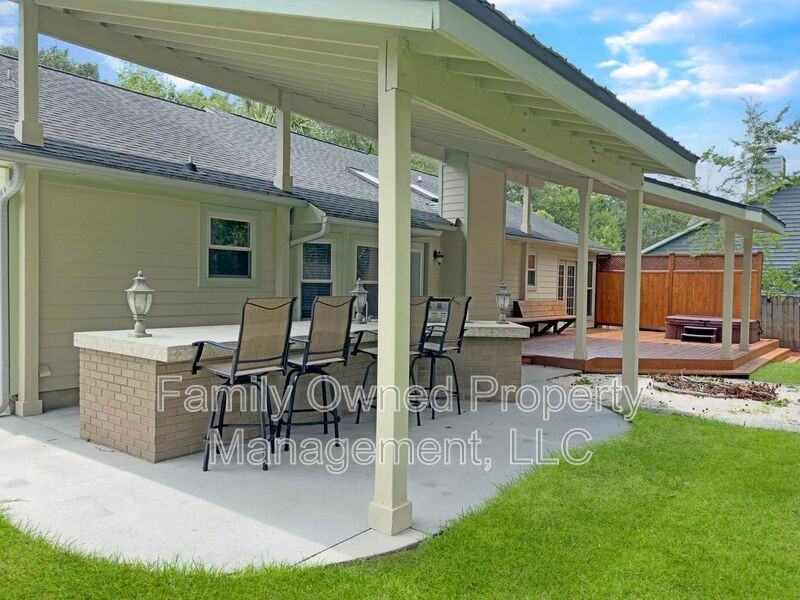 105 Pryors Ln - Photo 6 of 35