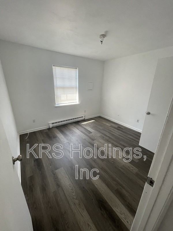 6240 Chesapeake Boulevard #1 - Photo 6 of 7