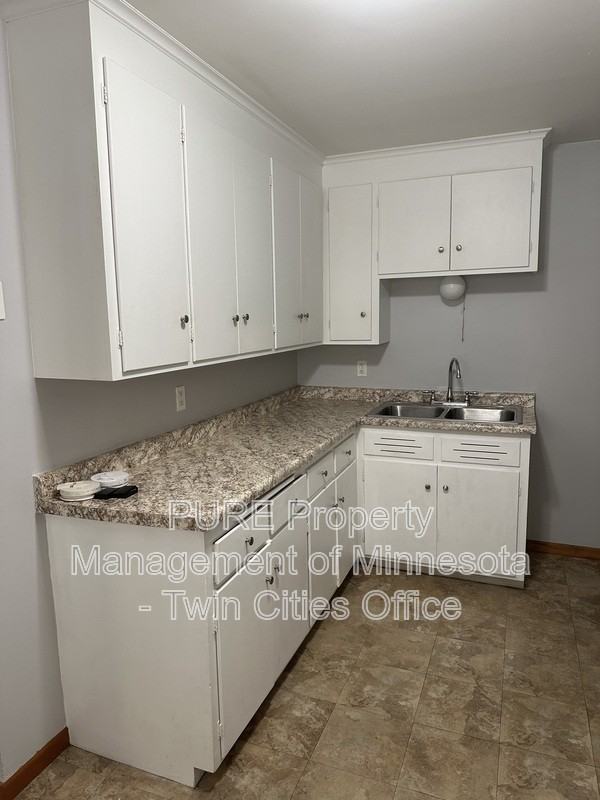 5600 28th Ave S - Photo 3 of 26