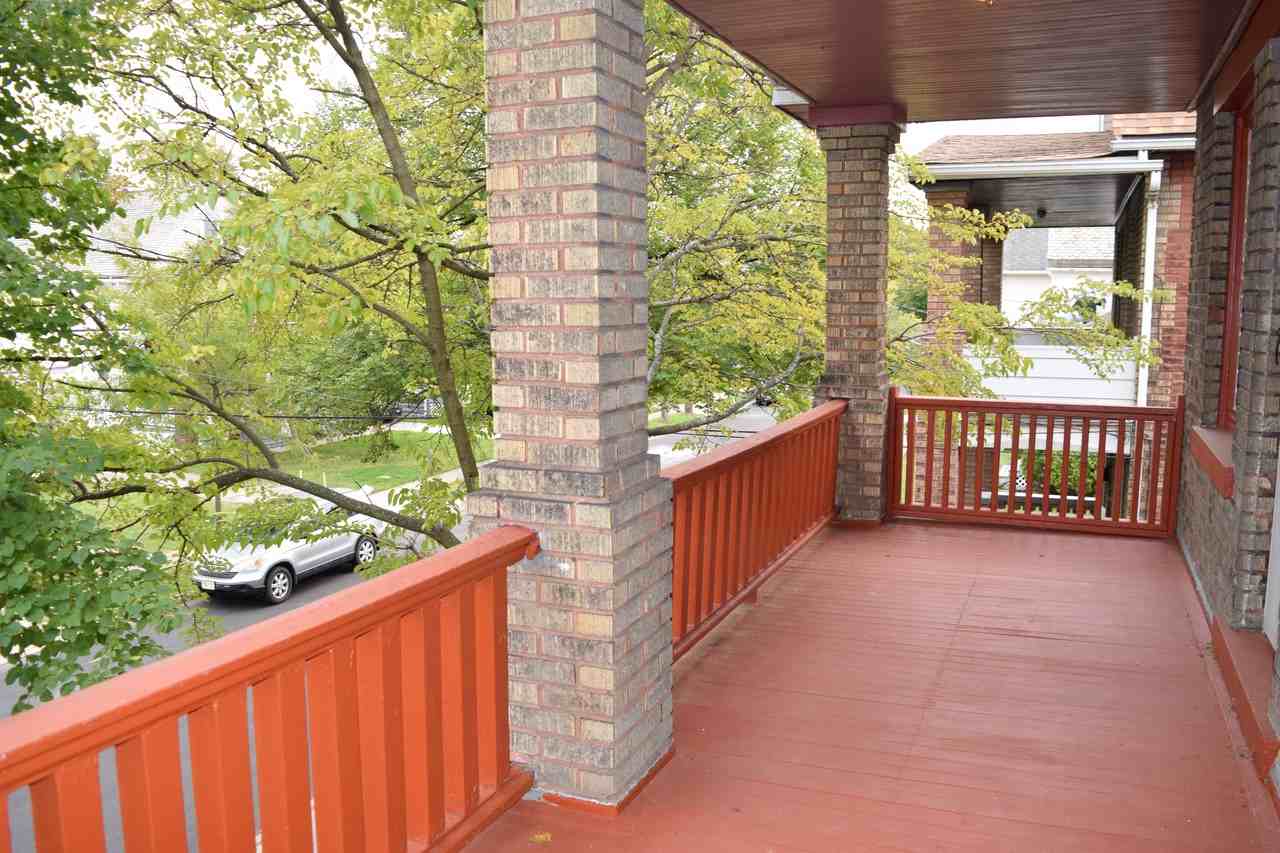 1596 Winchester Ave - Photo 4 of 5