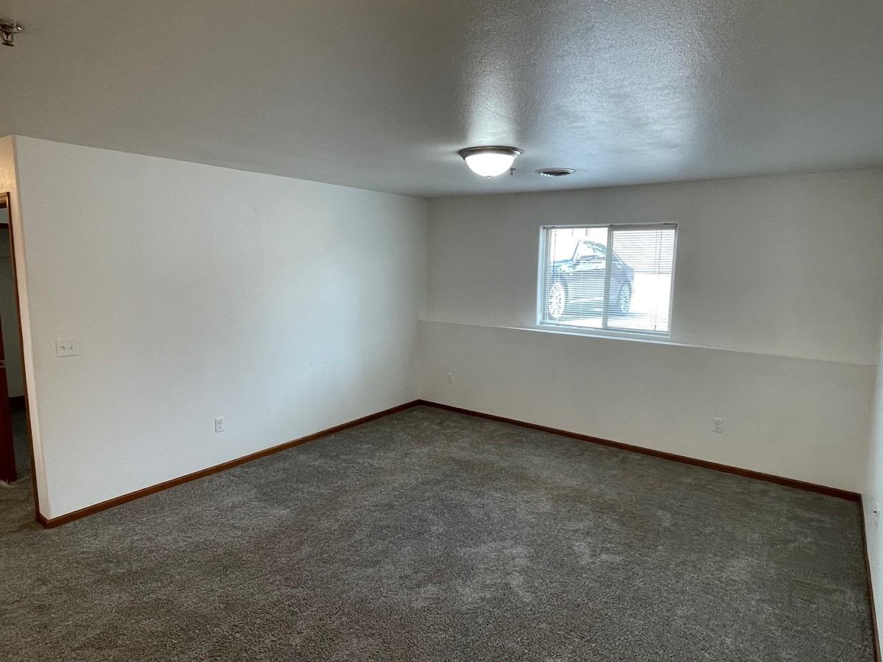 2517 16th Avenue West #H - Photo 6 of 10