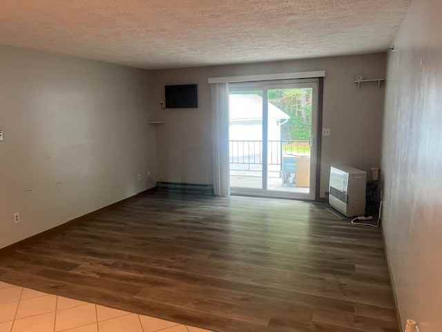 39 Albert Ave #8 - Photo 2 of 13