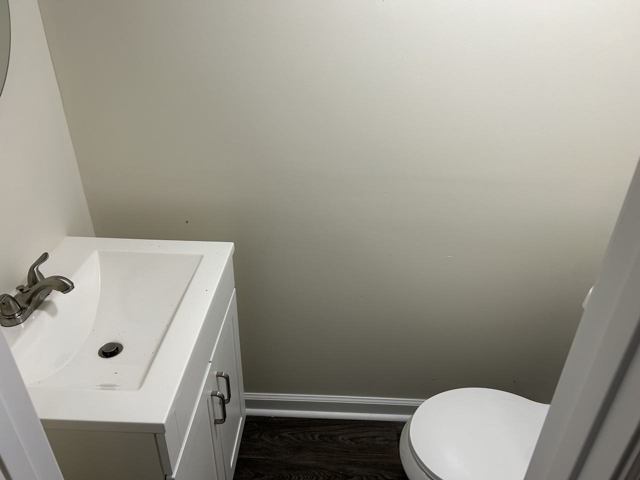 316 E Main St - Photo 2 of 7