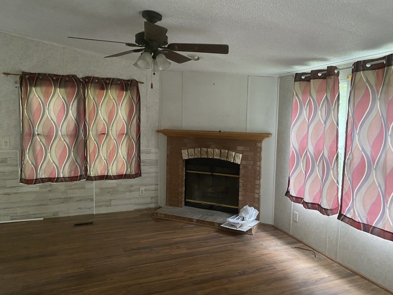 3780 Happy Valley Dr - Photo 3 of 8