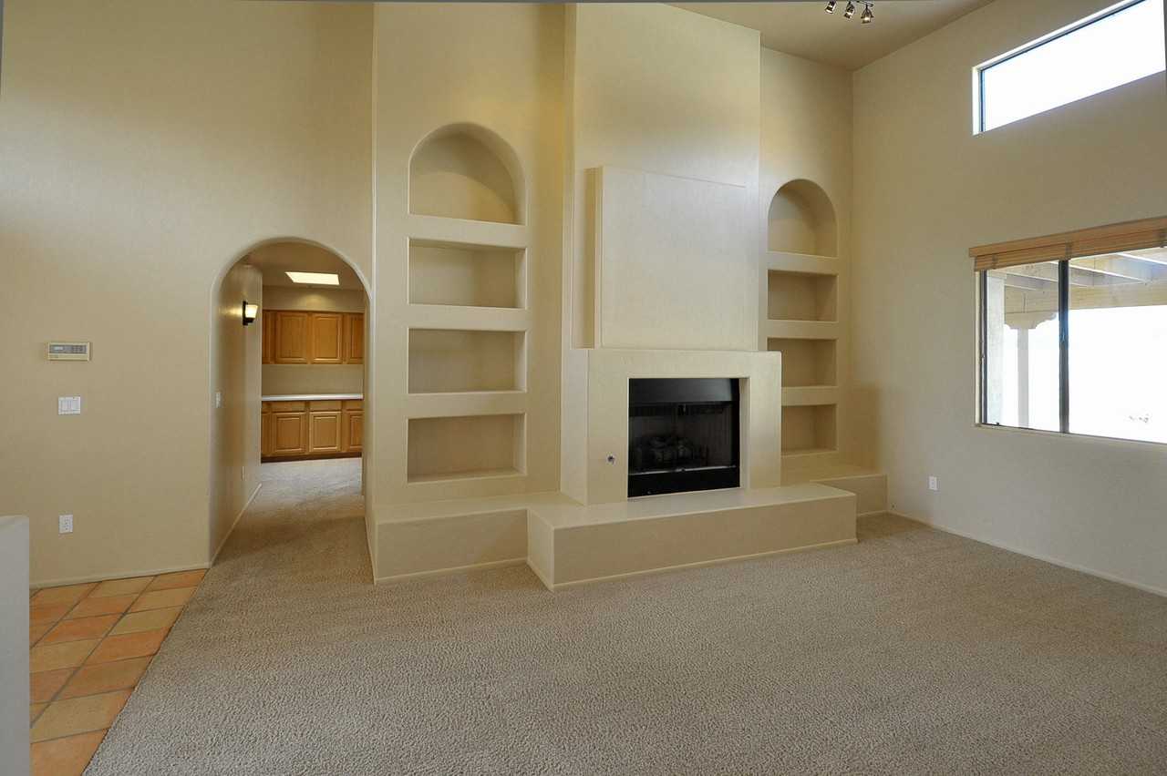 255 E Morning Sun Ct - Photo 4 of 31